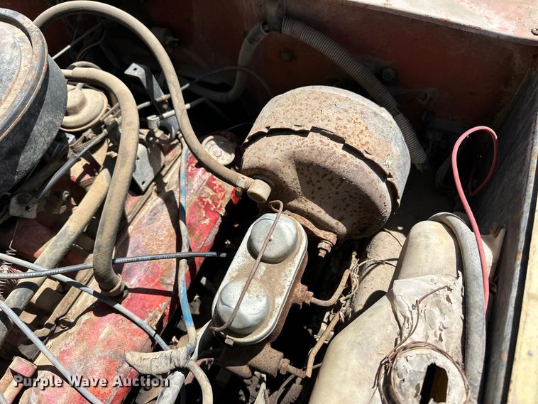 image for item OE9107 1979 International  Scout Traveler SUV