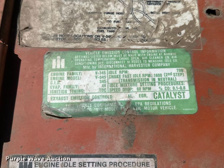 image for item OE9107 1979 International  Scout Traveler SUV