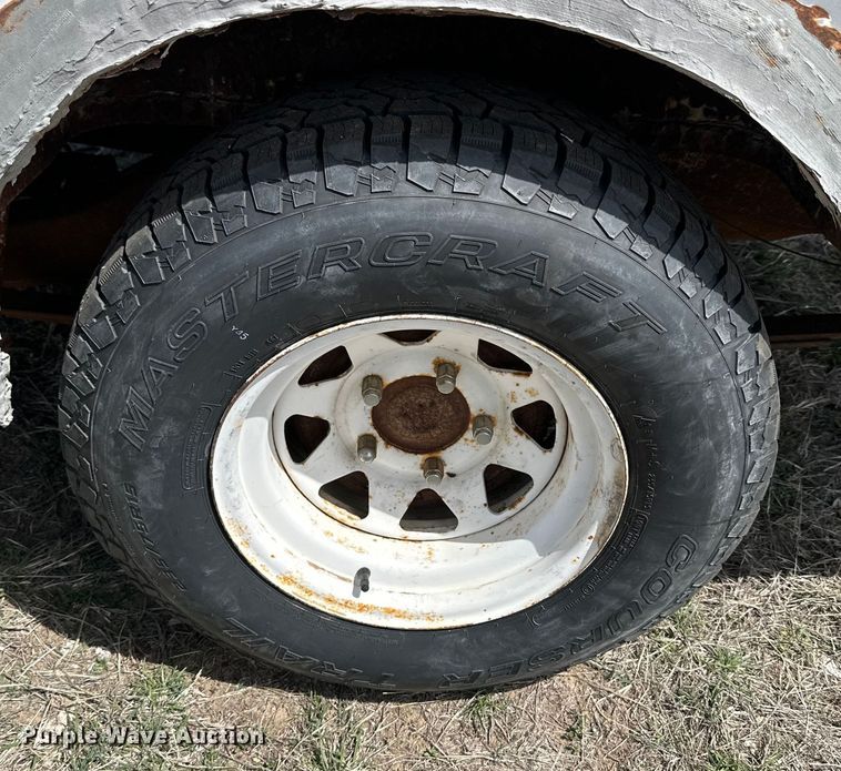 image for item OE9107 1979 International  Scout Traveler SUV