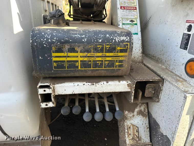 image for item OE9142 1999 Ford F450 Super Duty  utility / service truck