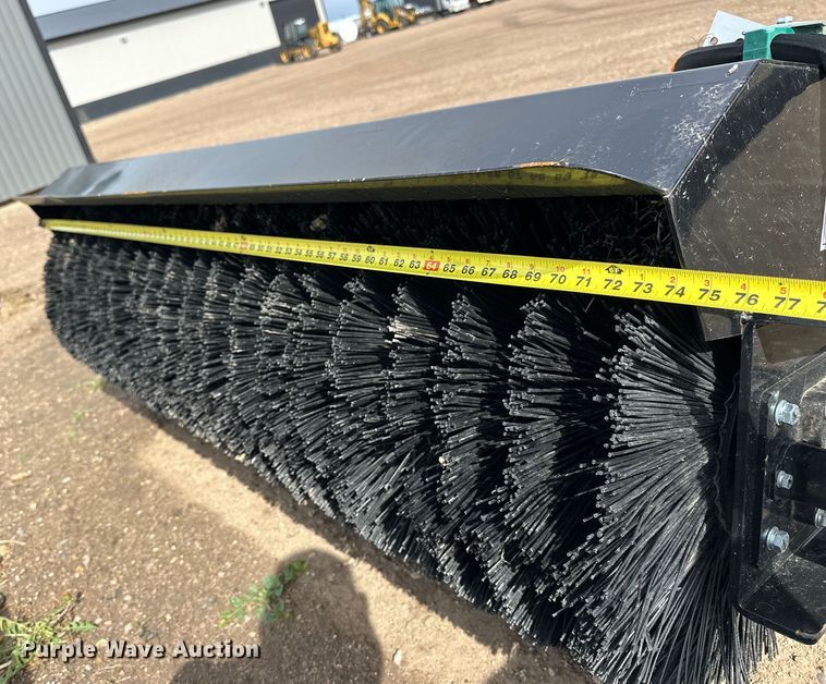 image for item OE9150 2023 Wolverine  PAB-11-72W skid steer broom