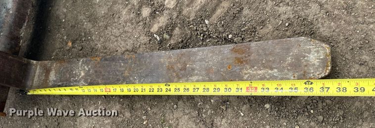 image for item OE9151 Bobcat MT50 compact utility loader