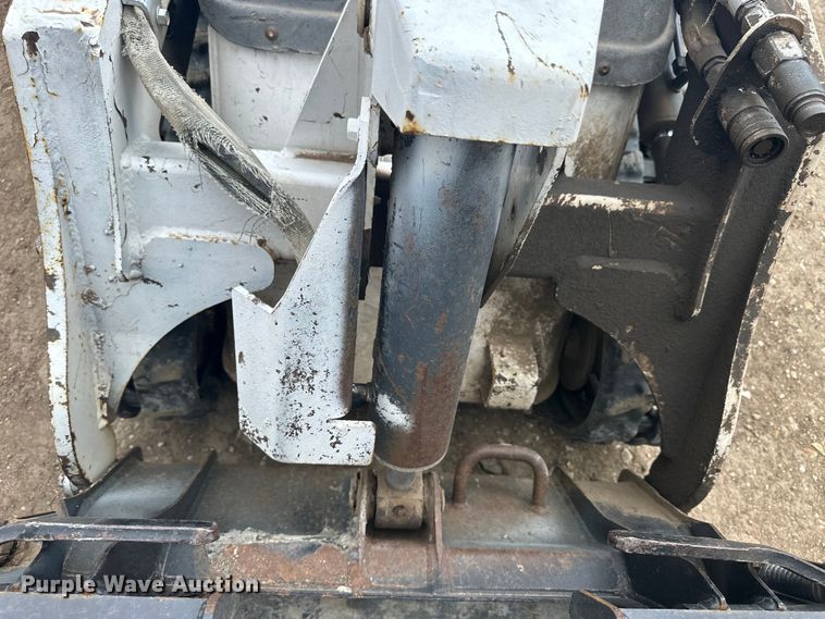 image for item OE9151 Bobcat MT50 compact utility loader