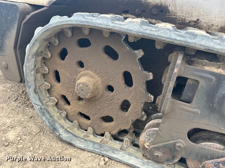 image for item OE9151 Bobcat MT50 compact utility loader