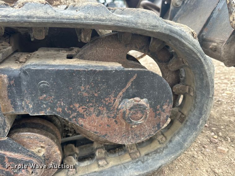 image for item OE9151 Bobcat MT50 compact utility loader