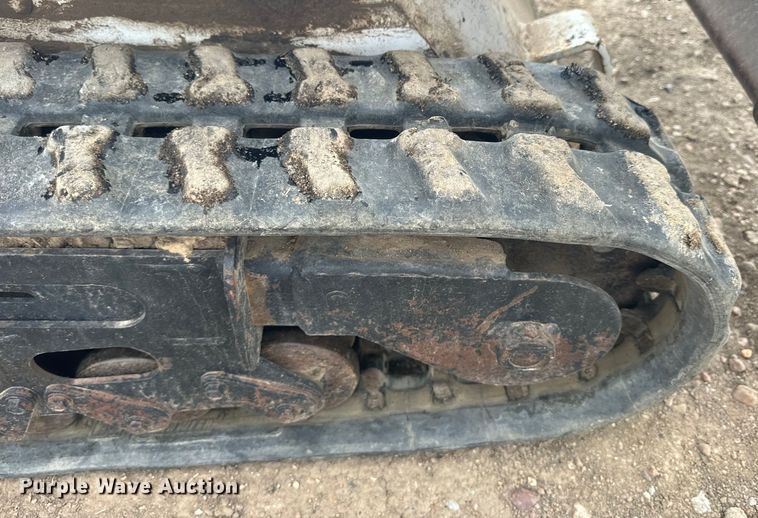 image for item OE9151 Bobcat MT50 compact utility loader