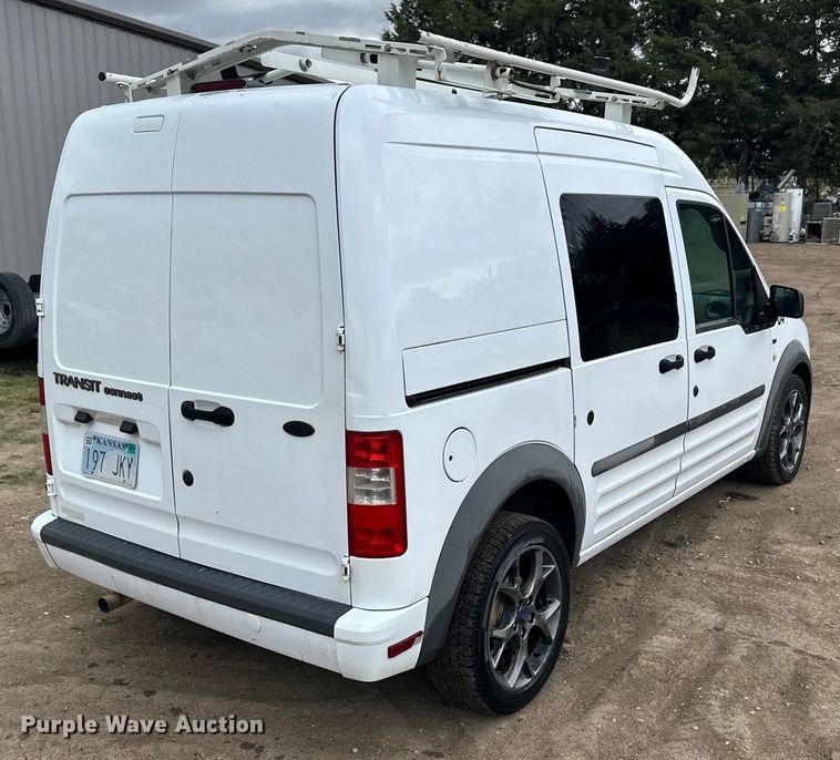 image for item OE9153 2010 Ford Transit Connect XLT van