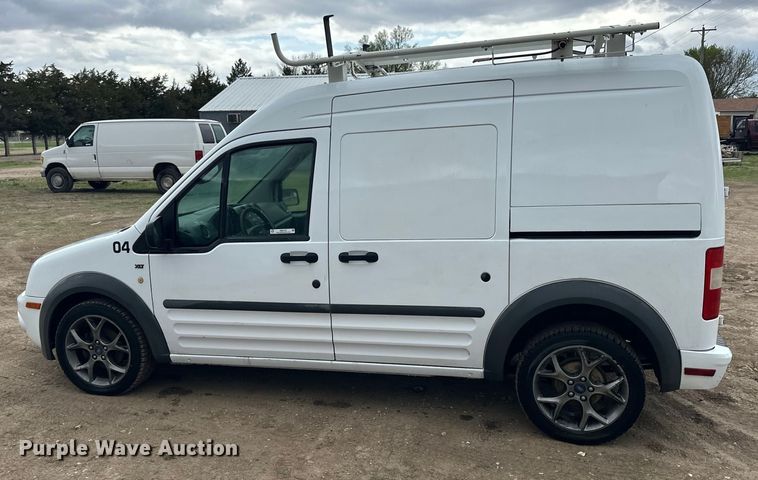 image for item OE9153 2010 Ford Transit Connect XLT van
