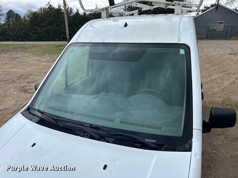 image for item OE9153 2010 Ford Transit Connect XLT van