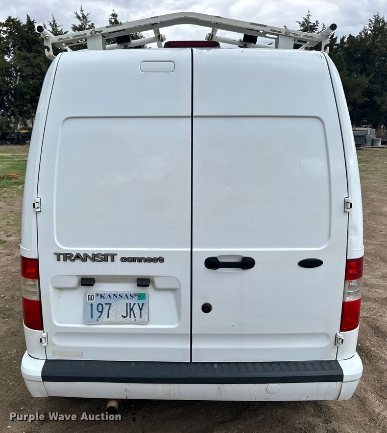 image for item OE9153 2010 Ford Transit Connect XLT van