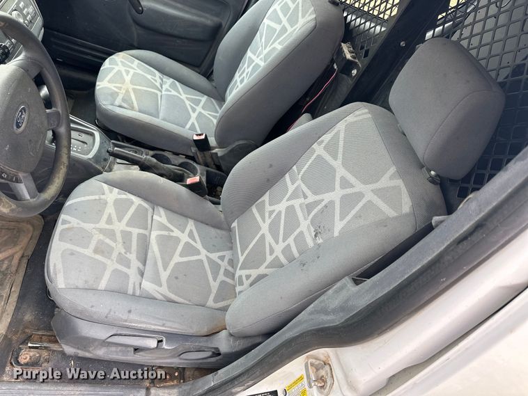 image for item OE9153 2010 Ford Transit Connect XLT van