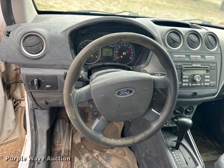 image for item OE9153 2010 Ford Transit Connect XLT van