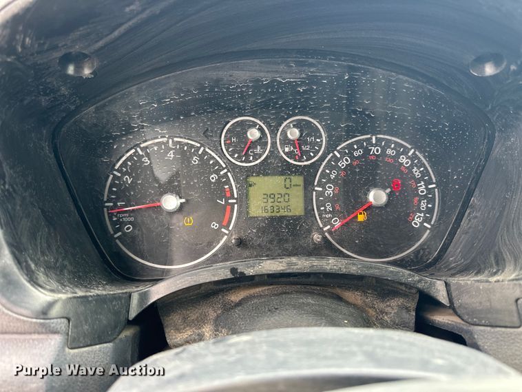 image for item OE9153 2010 Ford Transit Connect XLT van