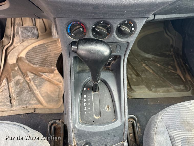 image for item OE9153 2010 Ford Transit Connect XLT van