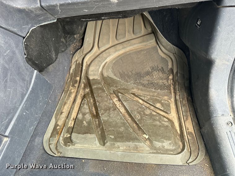 image for item OE9153 2010 Ford Transit Connect XLT van