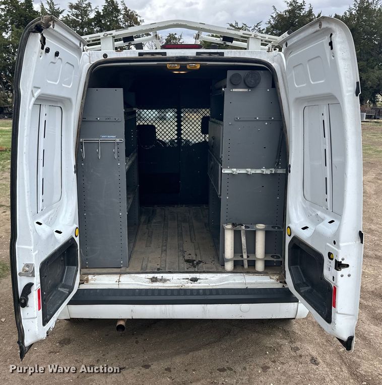 image for item OE9153 2010 Ford Transit Connect XLT van