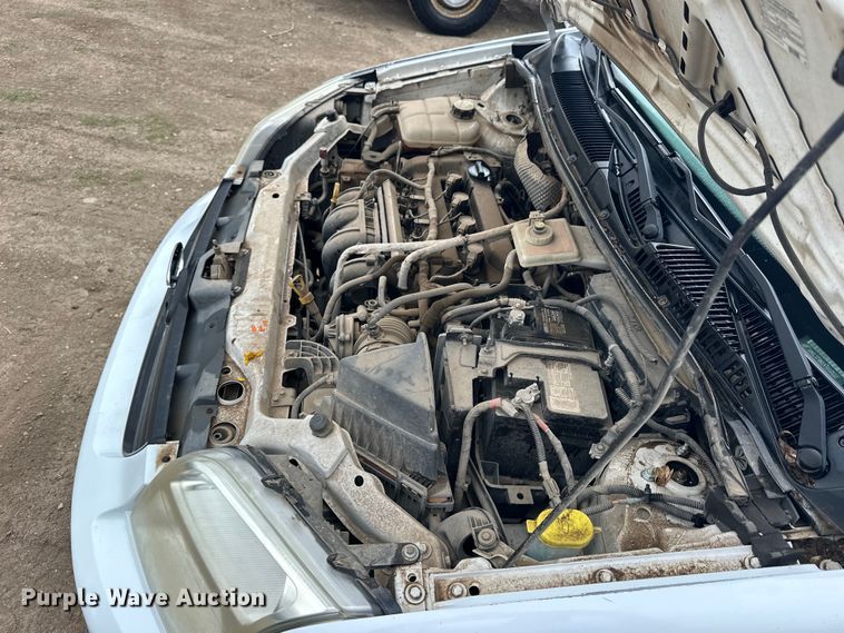 image for item OE9153 2010 Ford Transit Connect XLT van