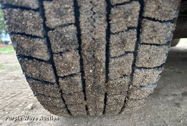 image for item OE9153 2010 Ford Transit Connect XLT van