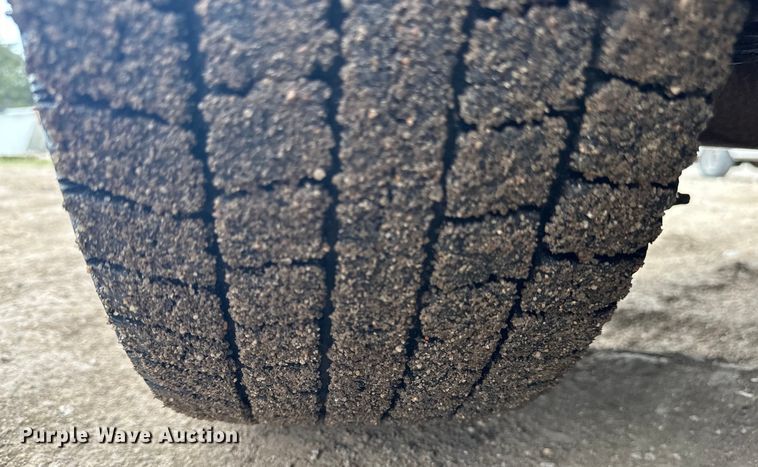 image for item OE9153 2010 Ford Transit Connect XLT van