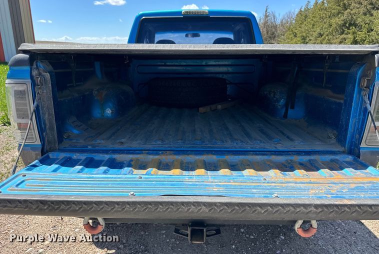 image for item OE9160 1993 Ford Ranger XLT SuperCab pickup truck