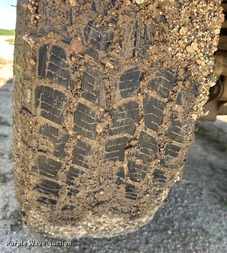 image for item OE9160 1993 Ford Ranger XLT SuperCab pickup truck