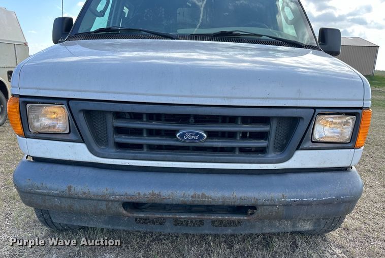 image for item OE9162 2006 Ford E150 van