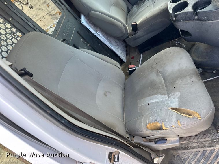 image for item OE9162 2006 Ford E150 van