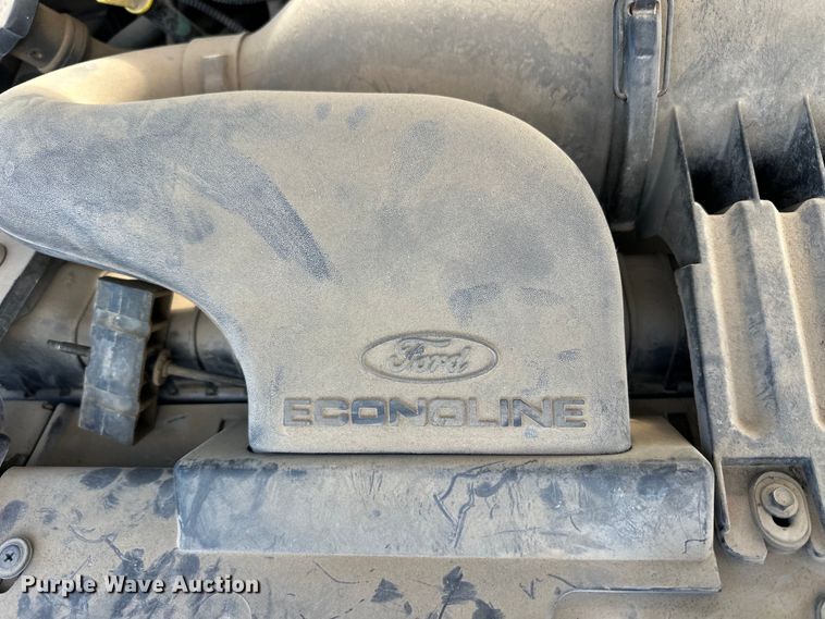 image for item OE9162 2006 Ford E150 van