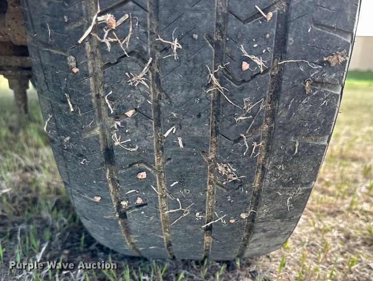 image for item OE9162 2006 Ford E150 van