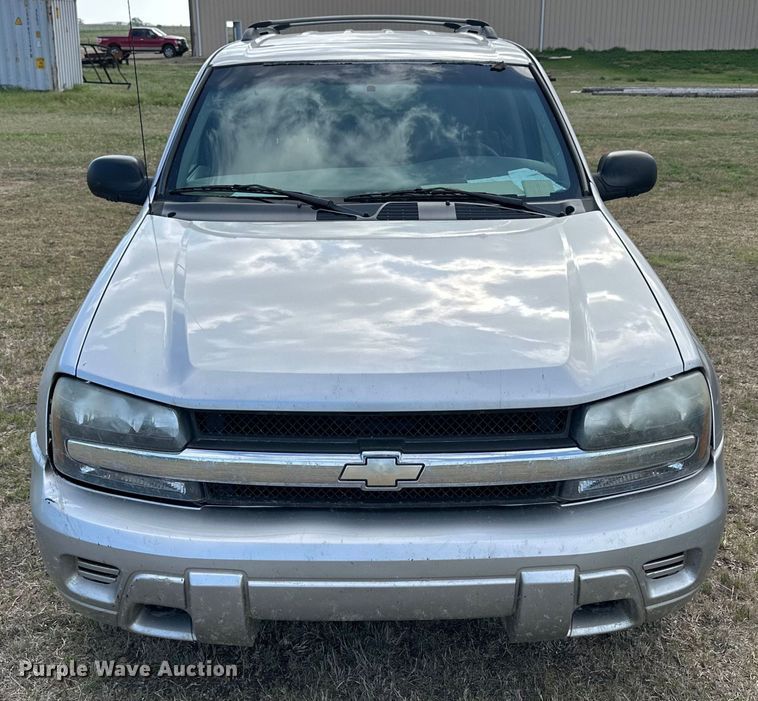 image for item OE9165 2004 Chevrolet TrailBlazer SUV