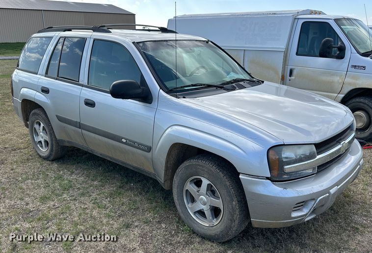 image for item OE9165 2004 Chevrolet TrailBlazer SUV