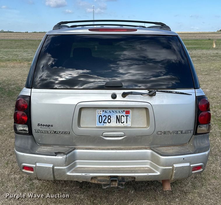 image for item OE9165 2004 Chevrolet TrailBlazer SUV