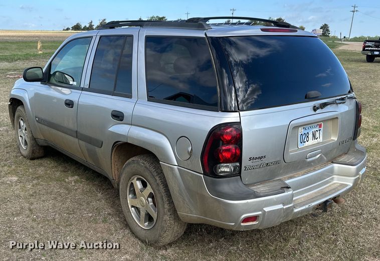 image for item OE9165 2004 Chevrolet TrailBlazer SUV