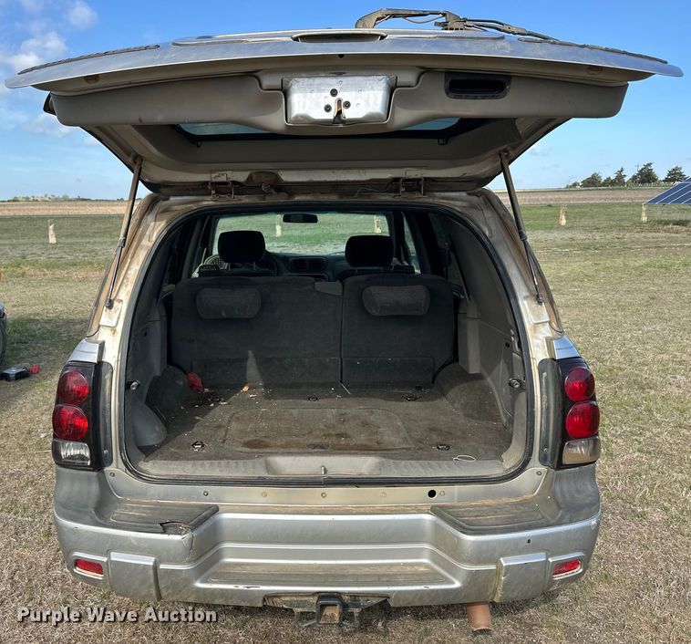 image for item OE9165 2004 Chevrolet TrailBlazer SUV