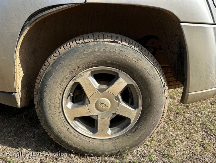 image for item OE9165 2004 Chevrolet TrailBlazer SUV