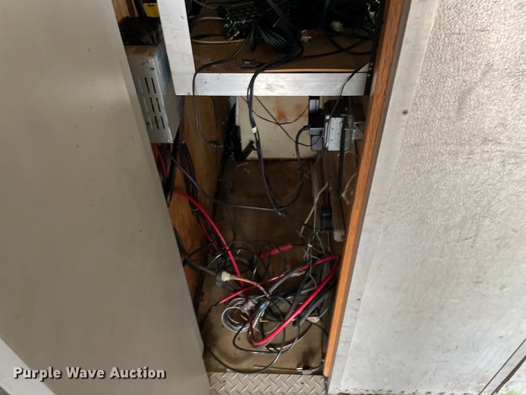 image for item OG9884 2001 GMC  Savana 3500 sewer inspection truck