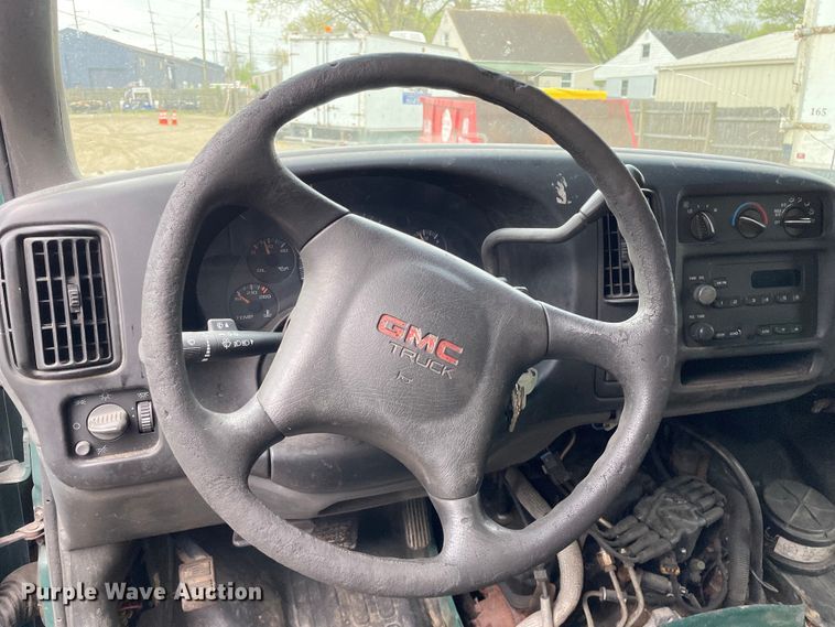 image for item OG9884 2001 GMC  Savana 3500 sewer inspection truck