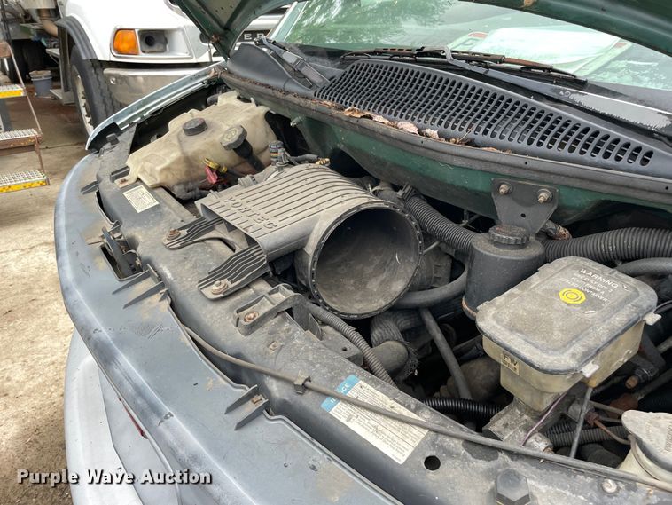 image for item OG9884 2001 GMC  Savana 3500 sewer inspection truck