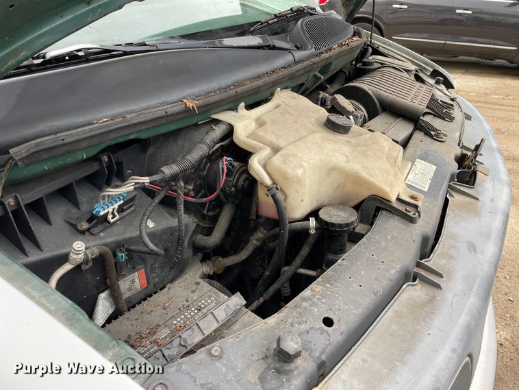 image for item OG9884 2001 GMC  Savana 3500 sewer inspection truck