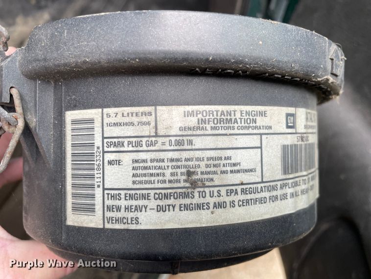 image for item OG9884 2001 GMC  Savana 3500 sewer inspection truck