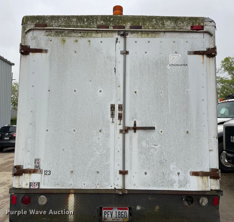 image for item OG9885 1996 Ford  E350 sewer inspection truck