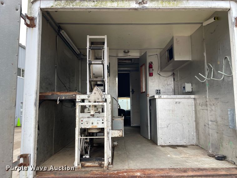 image for item OG9885 1996 Ford  E350 sewer inspection truck