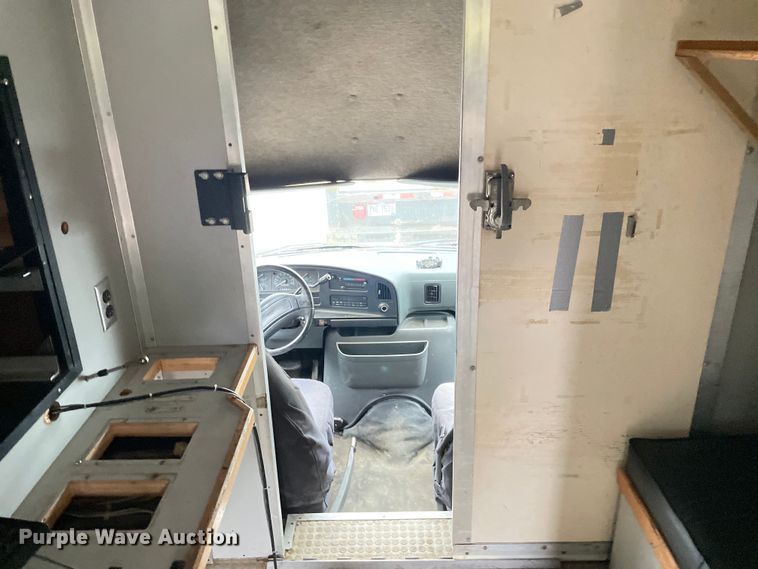 image for item OG9885 1996 Ford  E350 sewer inspection truck