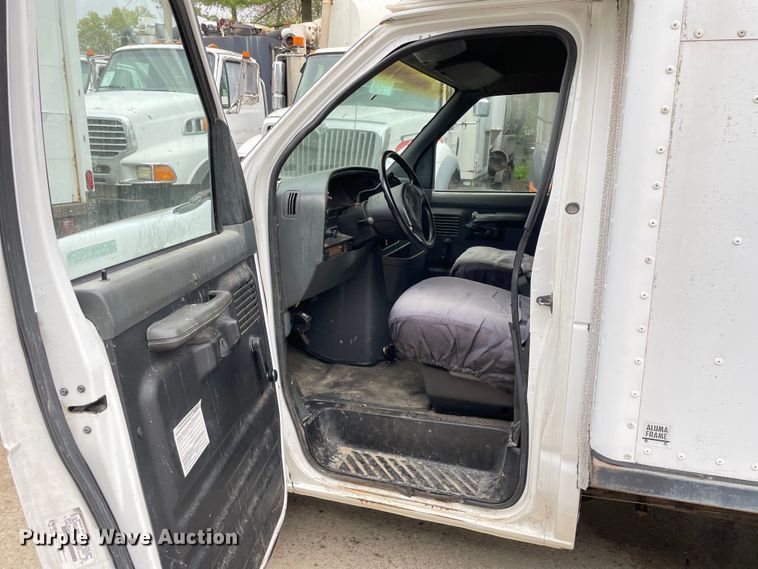 image for item OG9885 1996 Ford  E350 sewer inspection truck