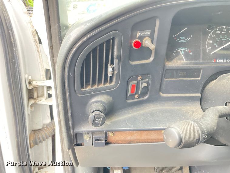 image for item OG9885 1996 Ford  E350 sewer inspection truck