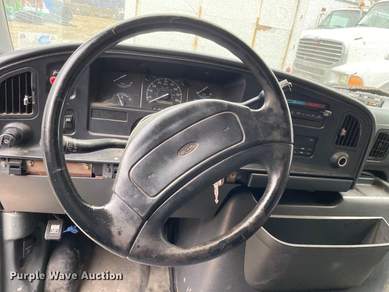 image for item OG9885 1996 Ford  E350 sewer inspection truck