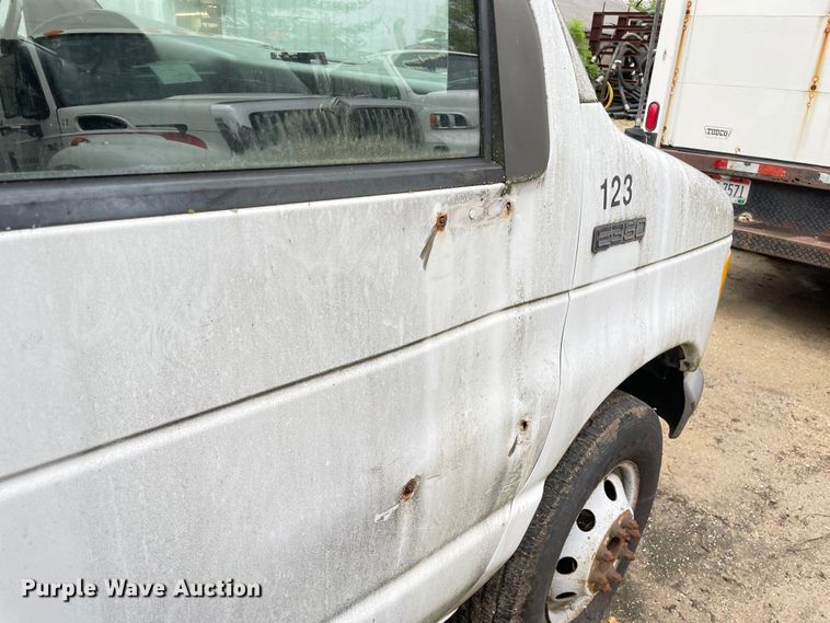 image for item OG9885 1996 Ford  E350 sewer inspection truck