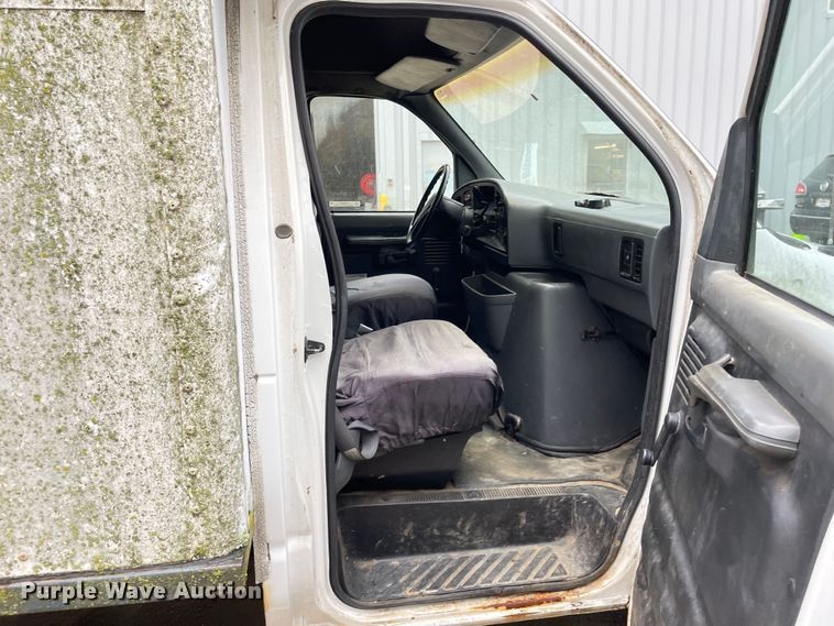 image for item OG9885 1996 Ford  E350 sewer inspection truck