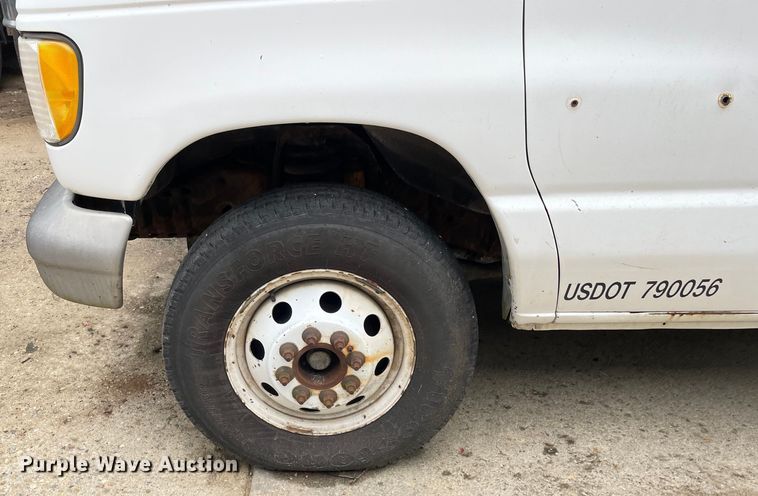 image for item OG9885 1996 Ford  E350 sewer inspection truck