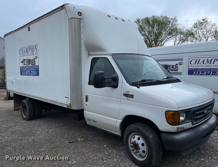 image for item OG9886 2003 Ford  E450 Super Duty  sewer inspection truck 